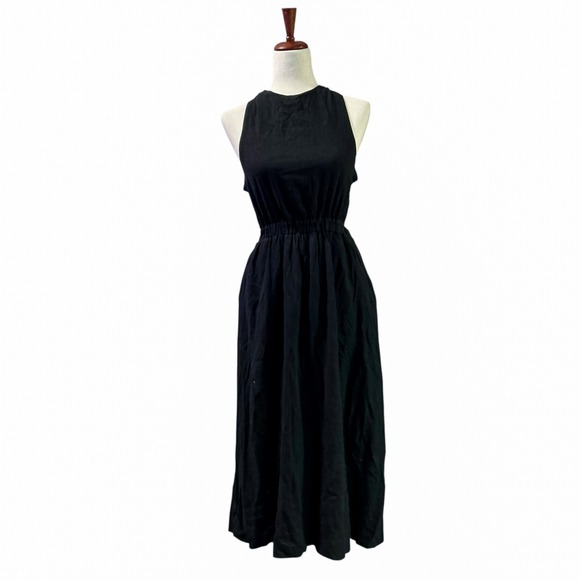 Vici Dresses & Skirts - Vici Dress NWT Medium‎ Open Back Black Maxi A-Line Boho Chic Party Vacation